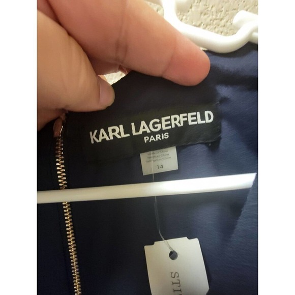 NWT KARL LAGERFELD Cold Shoulder Jumpsuit Navy Blue Size 14 - Picture 2 of 8